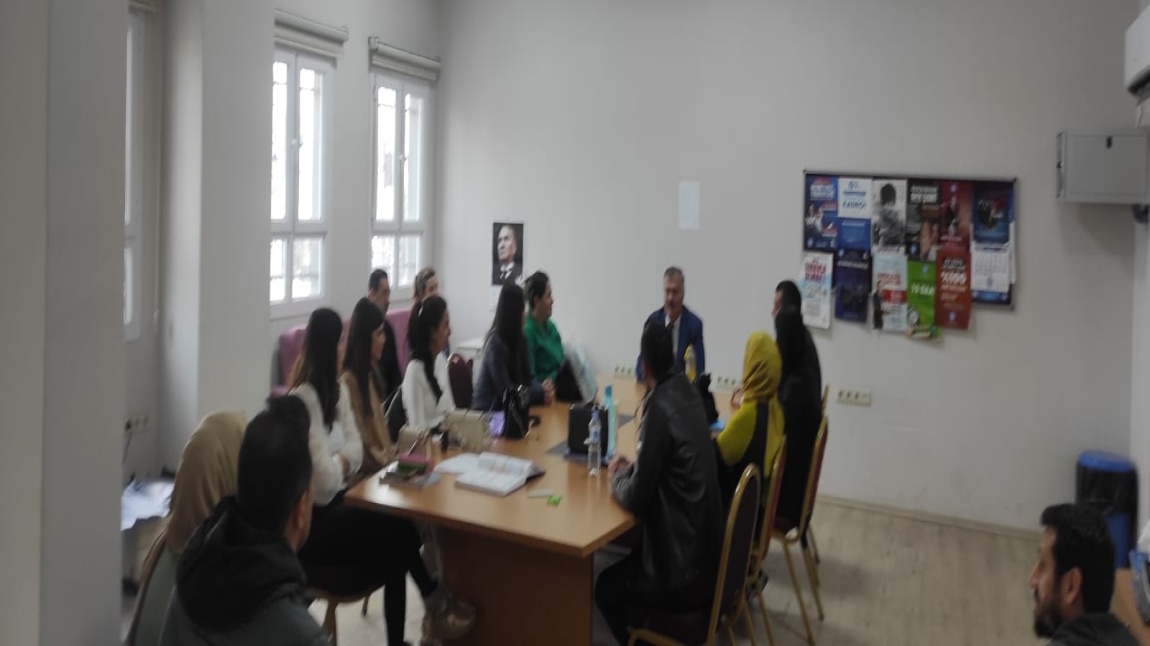 Adana İl Milli Eğitim Müdürümüz Sayın Hasan Tekve okulumuzu ziyaret edip bir takım incelemelerde bulundu.Sayın müdürümüze teşekkür ederiz